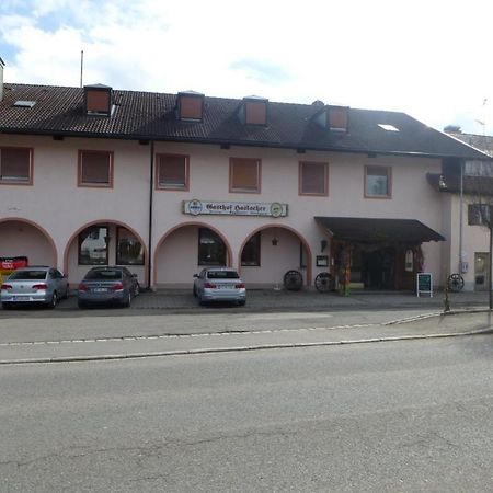 Landgasthof Haslacher Bobing Bagian luar foto