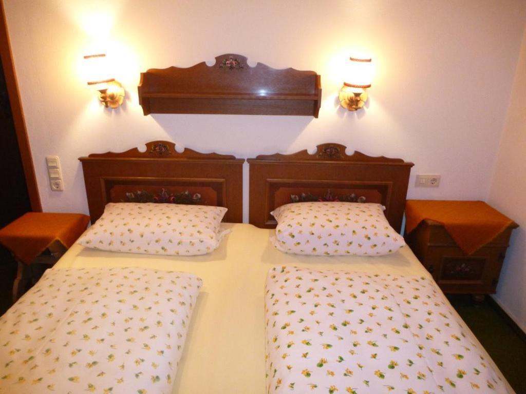 Landgasthof Haslacher Bobing Ruang foto